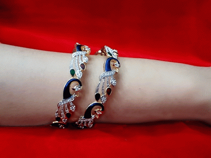 B50 Daphne Indian Bridal Peacock Bangles For Christmas Celebration