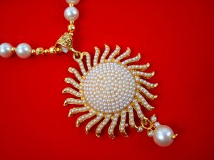 NA74 Daphne Sun Shaped White Beaded Necklace For Woman