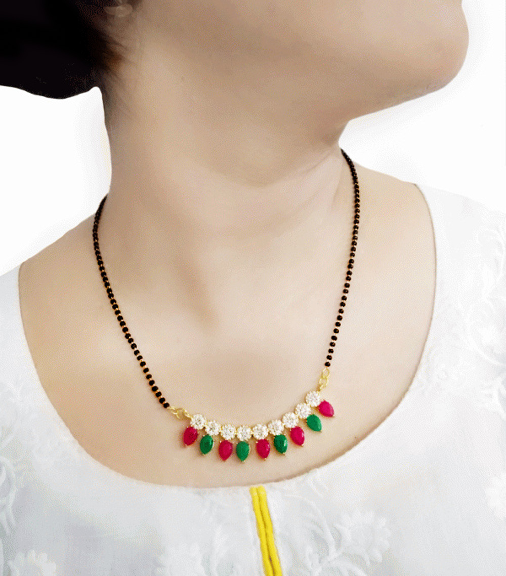 Ruby and emerald hot sale imitation jewellery